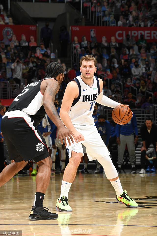 亚历山大并 亚历山大并