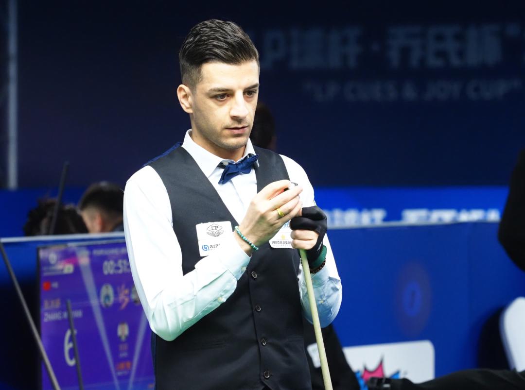 不断压制对 不断压制对